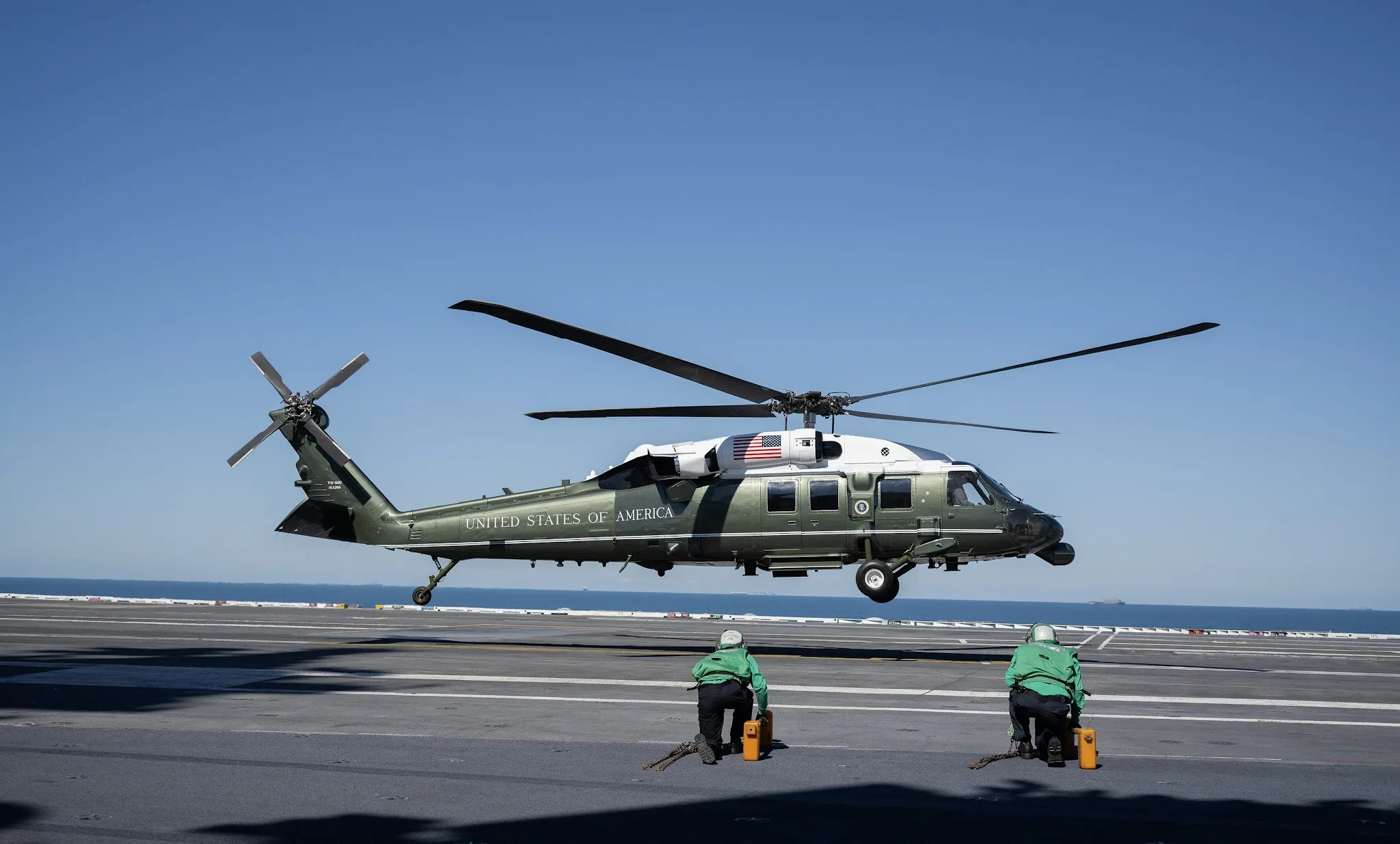 Titans of the Sea: Presidential Review of Naval Strength — photo 15